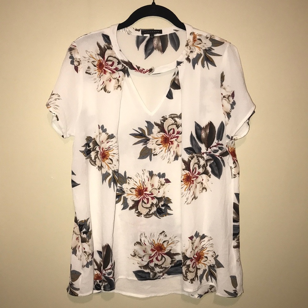 NWT staccato floral top